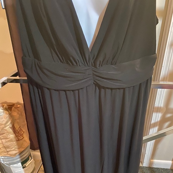 Never Worn NY Collection Plus Ruched Maxi Dress 1X - Picture 5 of 8